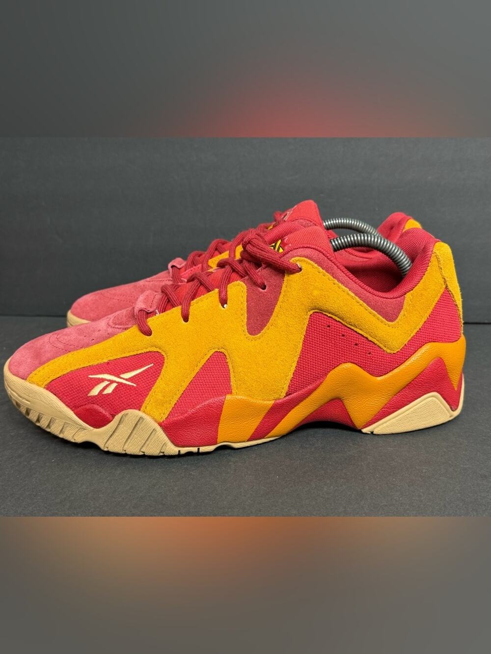 Size 11 - Reebok Looney Tunes x Hurrikaze 2 Low Wile E. Coyote